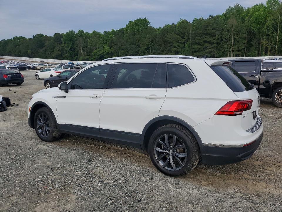 2022 Volkswagen Tiguan მანქანა იყიდება აუქციონზე, vin: 3VV3B7AX7NM089812, აუქციონის ნომერი: 54500216