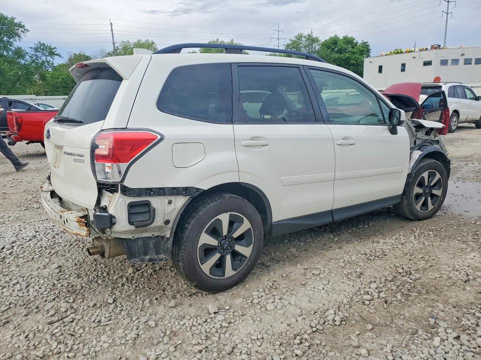Продажа на аукционе авто 2017 Subaru Forester, vin: JF2SJAGC8HH511899, номер лота: 52075336