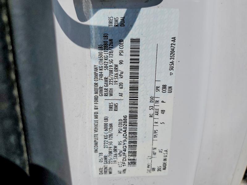 51834176 :رقم المزاد ، 1FDUF4GY9JDA02886 vin ، 2018 Ford F450 مزاد بيع