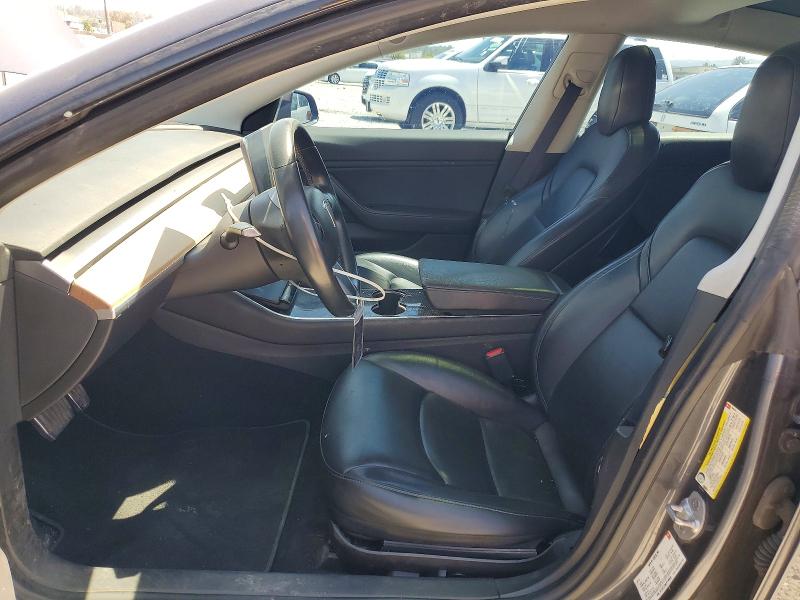 53226146 :رقم المزاد ، 5YJ3E1EA6JF158643 vin ، 2018 Tesla Model 3 مزاد بيع