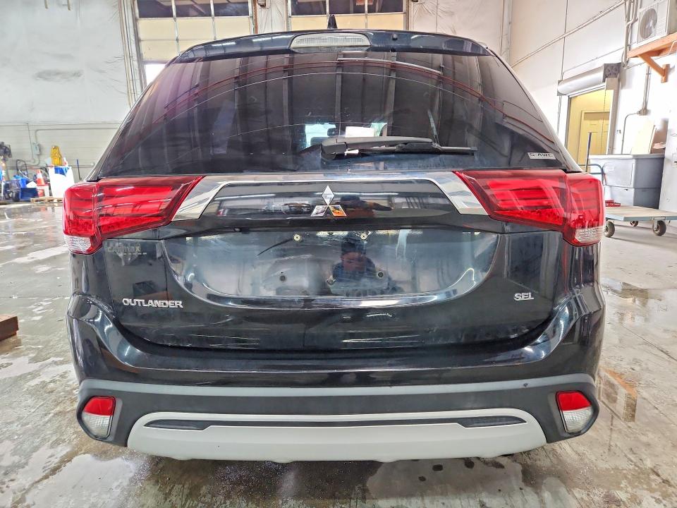 Продаж на аукціоні авто 2020 Mitsubishi Outlander, vin: JA4AZ3A35LZ013177, номер лоту: 52507736