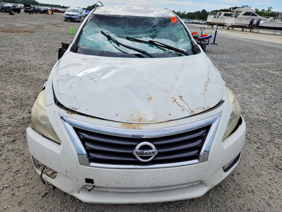 2015 Nissan Altima მანქანა იყიდება აუქციონზე, vin: 1N4AL3AP1FC299178, აუქციონის ნომერი: 52616696