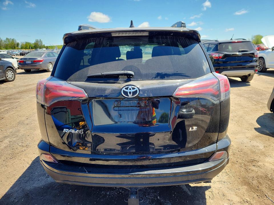 53983166 :رقم المزاد ، 2T3ZFREV7JW481425 vin ، 2018 Toyota Rav4 مزاد بيع