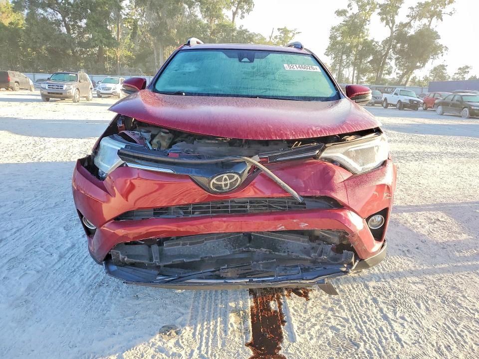 52146026 :رقم المزاد ، JTMWFREV0JD130145 vin ، 2018 Toyota Rav4 مزاد بيع
