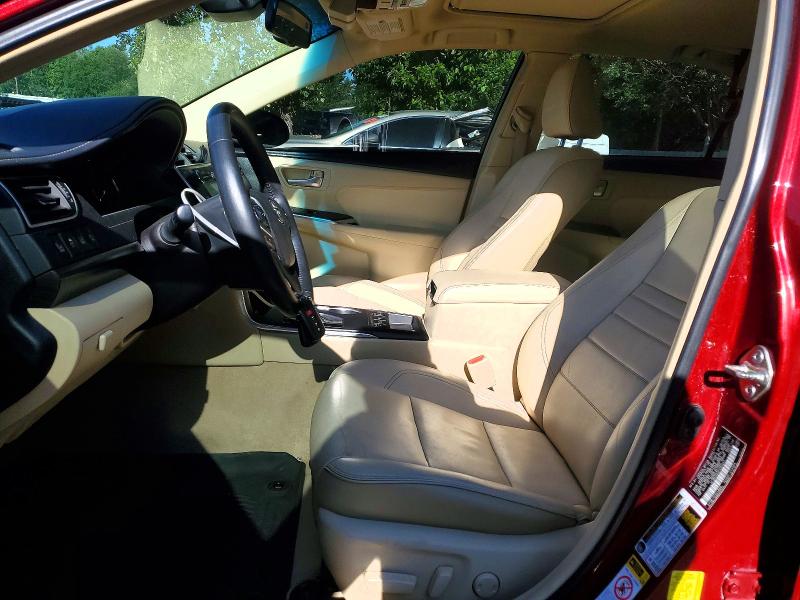 54522726 :رقم المزاد ، 4T1BD1FK2FU164441 vin ، 2015 Toyota Camry Hybrid مزاد بيع