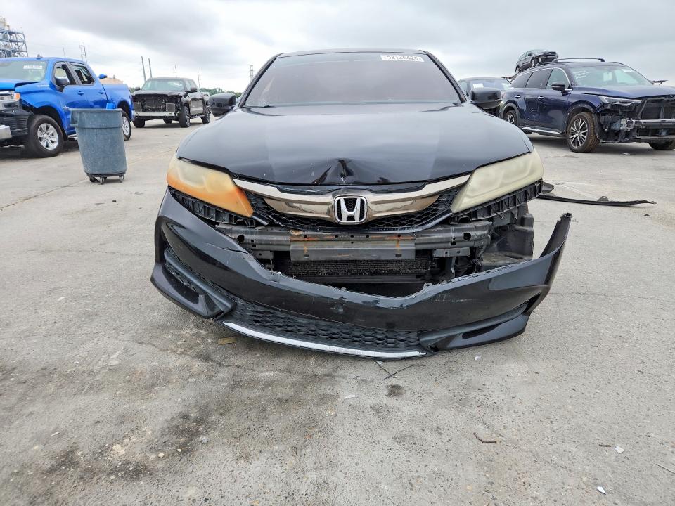 Продаж на аукціоні авто 2016 Honda Accord, vin: 1HGCT2B84GA001032, номер лоту: 52125426