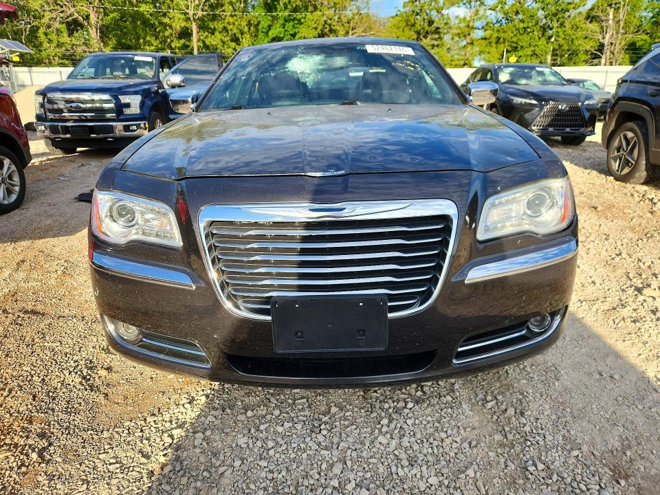52462146 :رقم المزاد ، 2C3CCAKT6DH646554 vin ، 2013 Chrysler 300c مزاد بيع