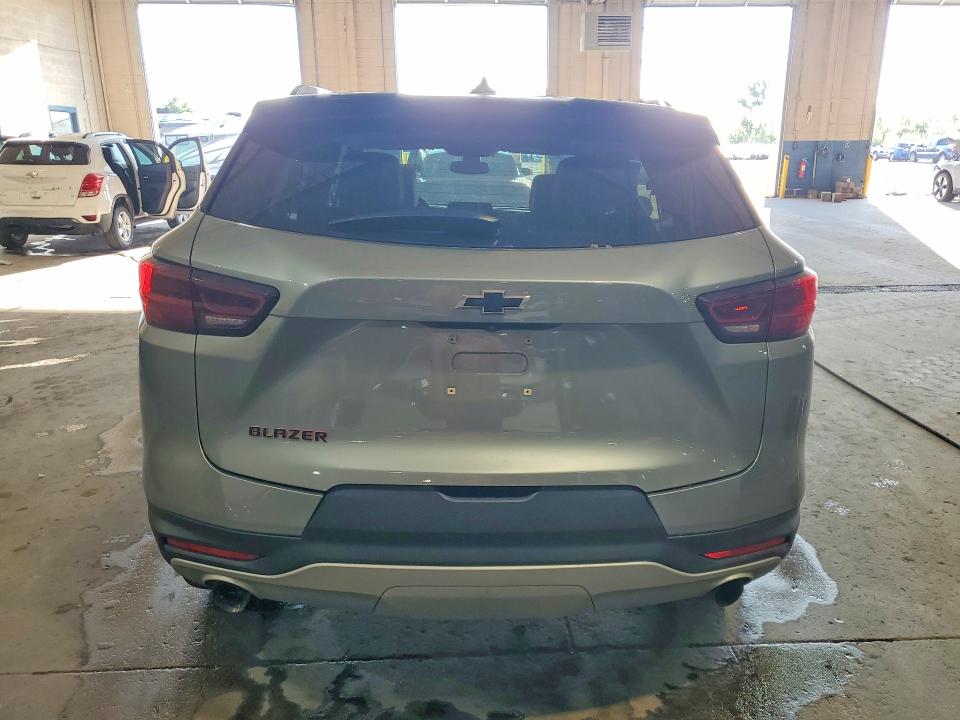 Продажа на аукционе авто 2023 Chevrolet Blazer, vin: 3GNKBDRS3PS207149, номер лота: 54660096