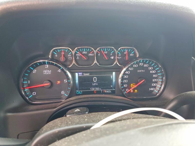 Продаж на аукціоні авто 2018 Chevrolet Suburban, vin: 1GNSCHKC0JR343336, номер лоту: 52210866