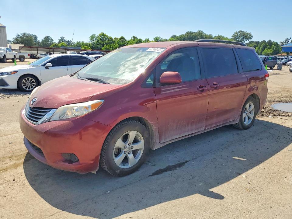 Aukcja sprzedaży 2014 Toyota Sienna, vin: 5TDKK3DC9ES435614, numer aukcji: 50339936