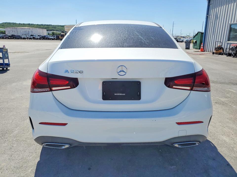 52753936 :رقم المزاد ، W1K3G4EB2MJ287485 vin ، 2021 Mercedes-benz A مزاد بيع