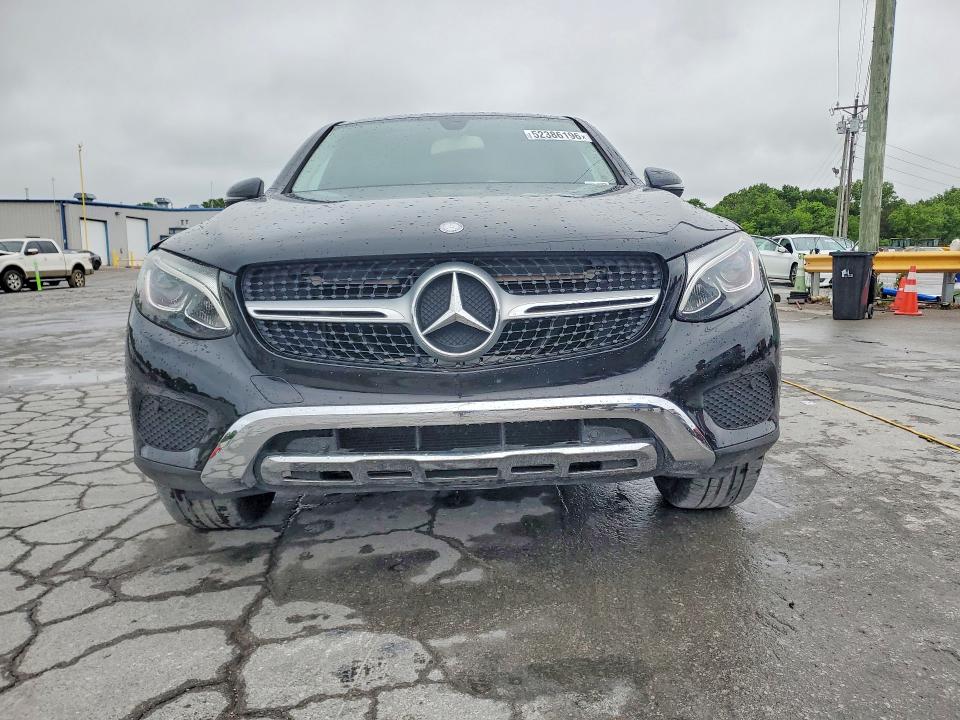 52386196 :رقم المزاد ، WDC0J4KB2HF260633 vin ، 2017 Mercedes-benz Glc Coupe مزاد بيع