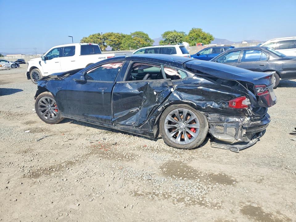Продажа на аукционе авто 2019 Tesla Model S, vin: 5YJSA1E43KF335149, номер лота: 53059426