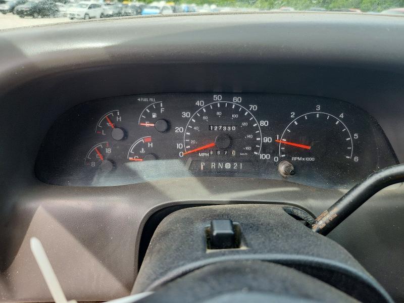 54493486 :رقم المزاد ، 1FDXF46S8YED81992 vin ، 2000 Ford F450 مزاد بيع