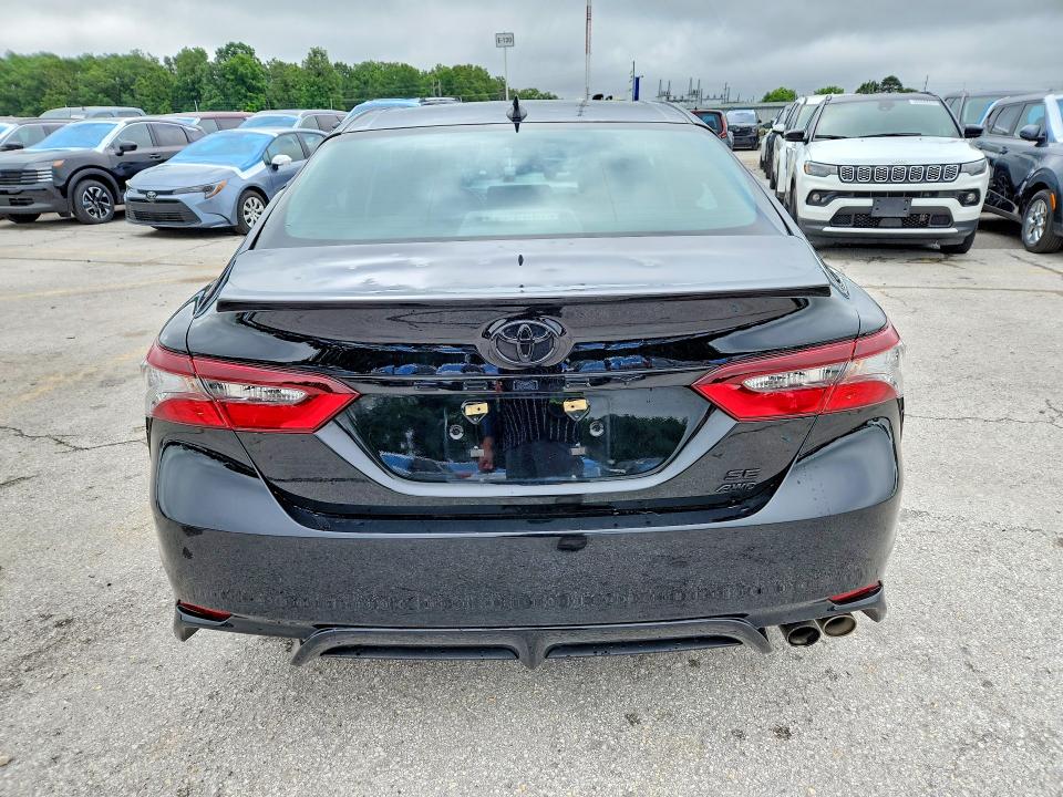 2022 Toyota Camry მანქანა იყიდება აუქციონზე, vin: 4T1G11BK0NU066639, აუქციონის ნომერი: 55142156