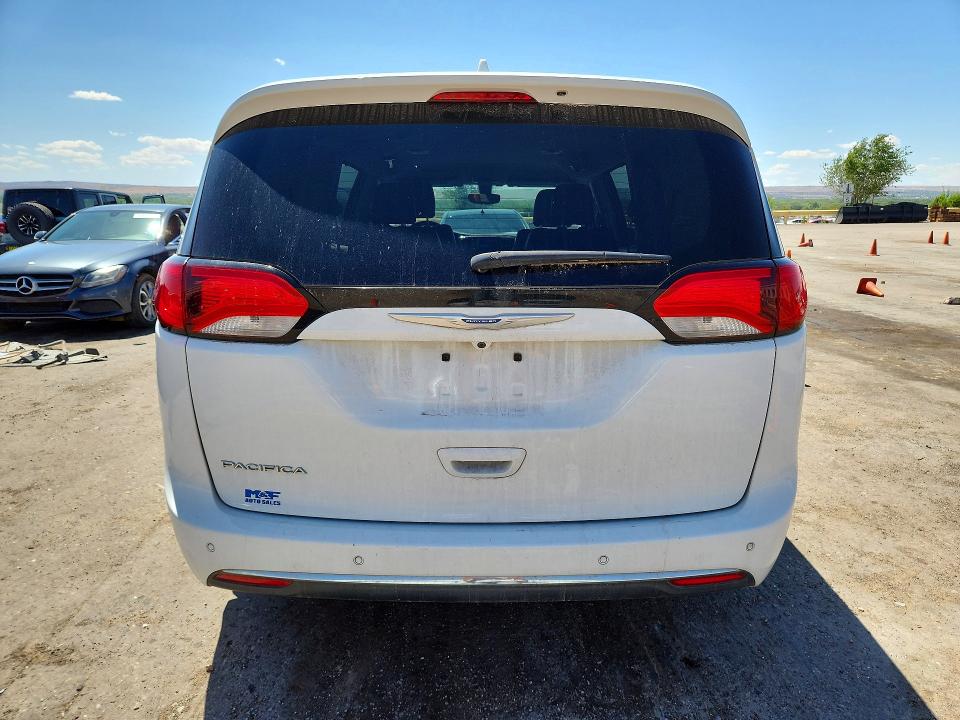 54965336 :رقم المزاد ، 2C4RC1EGXJR149906 vin ، 2018 Chrysler Pacifica مزاد بيع
