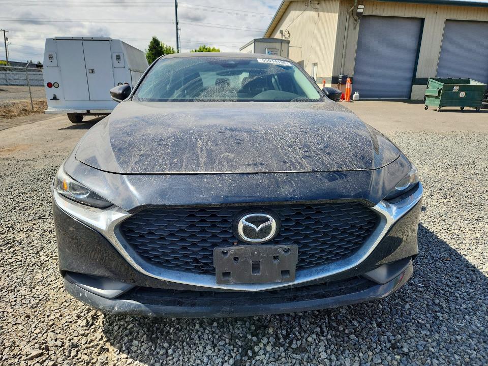 55014136 :رقم المزاد ، 3MZBPBBM9MM208751 vin ، 2021 Mazda 3 مزاد بيع