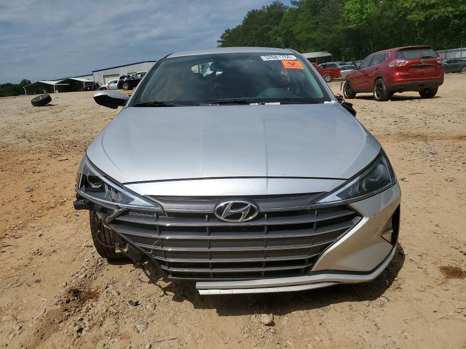 52681766 :رقم المزاد ، KMHD84LF8KU759150 vin ، 2019 Hyundai Elantra مزاد بيع