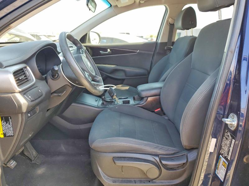 53793236 :رقم المزاد ، 5XYPG4A56JG360932 vin ، 2018 Kia Sorento مزاد بيع