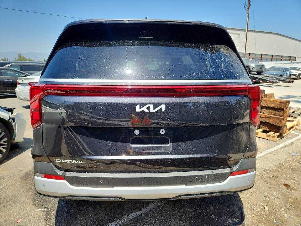 Продаж на аукціоні авто 2026 Kia Carnival, vin: KNDNB5K37T6599193, номер лоту: 53658566