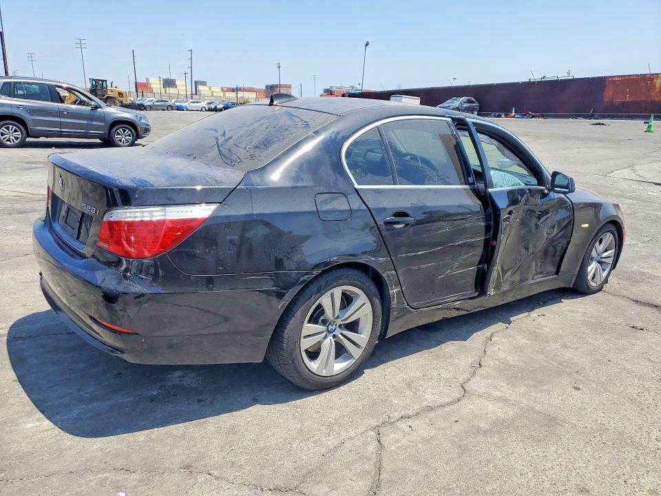 52270956 :رقم المزاد ، WBANU5C58AC129499 vin ، 2010 Bmw 528 مزاد بيع