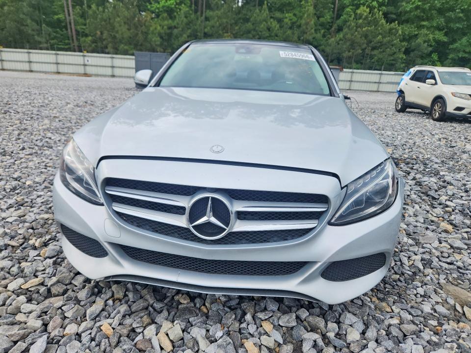 52845966 :رقم المزاد ، 55SWF4JB8HU188603 vin ، 2017 Mercedes-benz C مزاد بيع