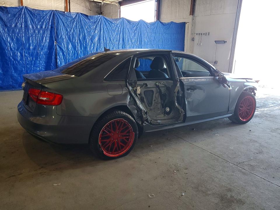53339286 :رقم المزاد ، WAUBFAFL4FN020999 vin ، 2015 Audi A4 مزاد بيع