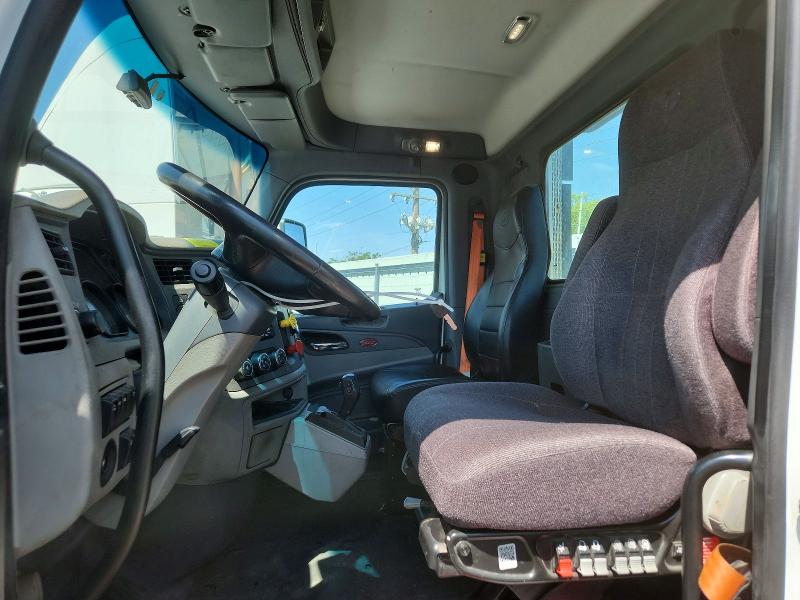 Продажа на аукционе авто 2016 Peterbilt 579, vin: 1XPBA48X8GD354431, номер лота: 53848376