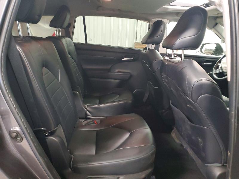 52578386 :رقم المزاد ، 5TDHZRBHXNS177563 vin ، 2022 Toyota Highlander مزاد بيع