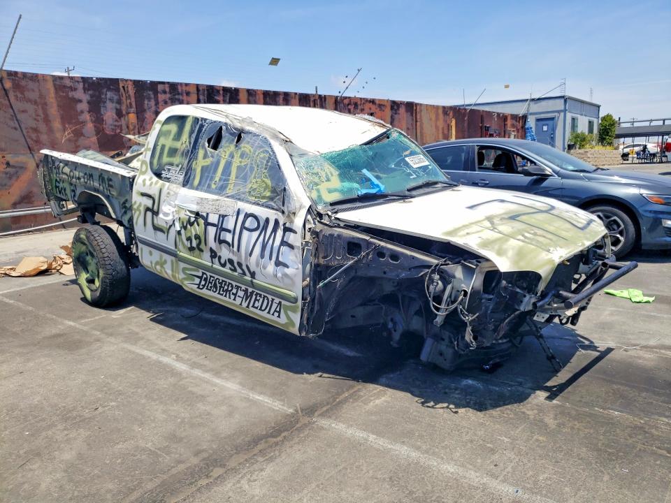 55233656 :رقم المزاد ، 5TBRT34183S426807 vin ، 2003 Toyota Tundra مزاد بيع
