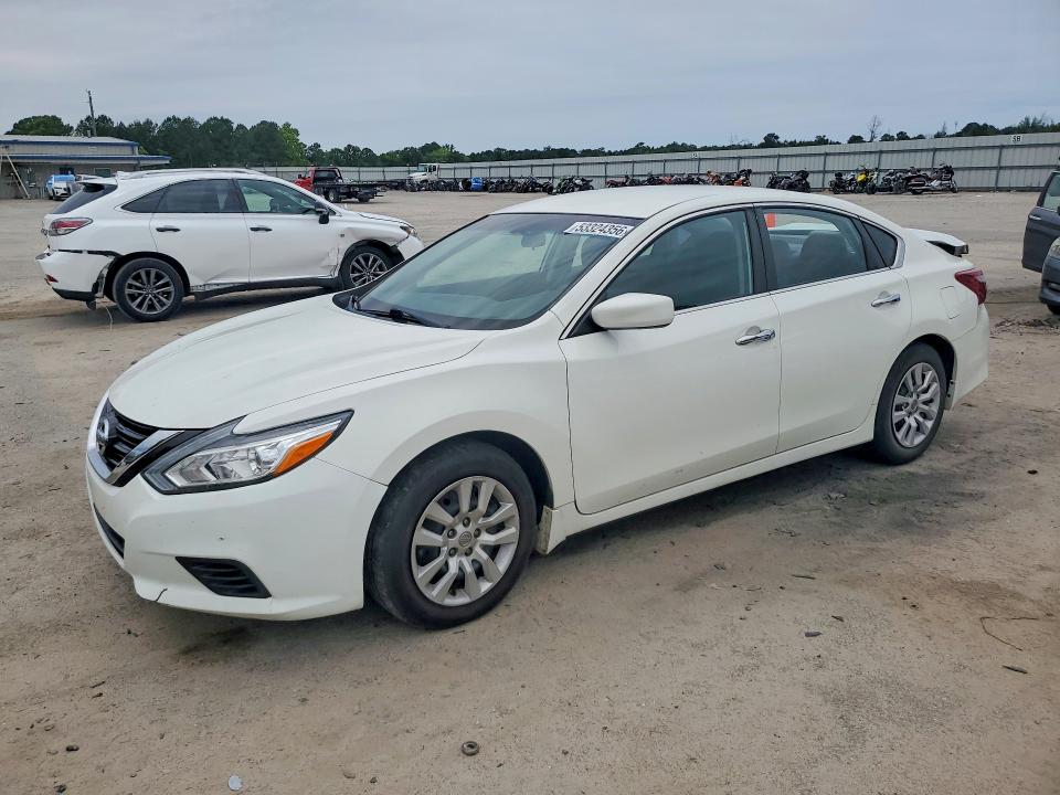 53324356 :رقم المزاد ، 1N4AL3AP1JC273012 vin ، 2018 Nissan Altima مزاد بيع