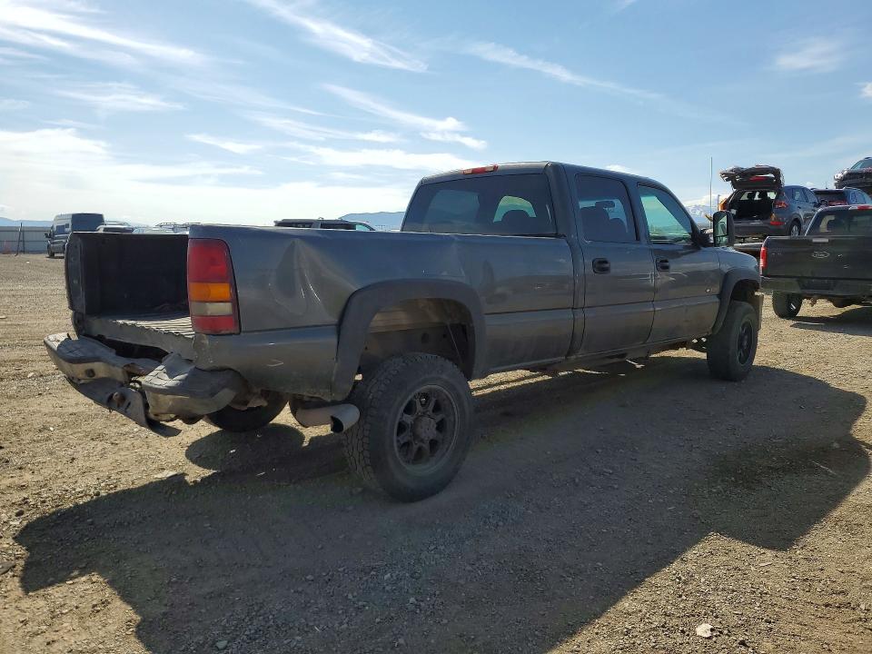 2002 Chevrolet Silverado მანქანა იყიდება აუქციონზე, vin: 1GCJK33U32F216732, აუქციონის ნომერი: 52943246