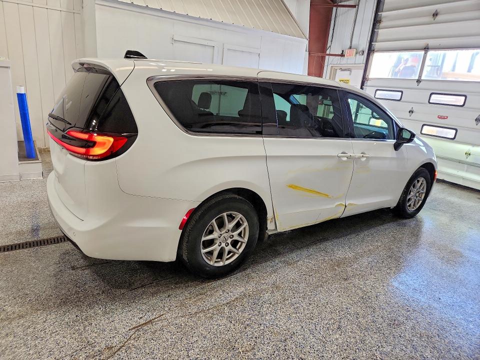 2025 Chrysler Pacifica მანქანა იყიდება აუქციონზე, vin: 2C4RC1BG4SR560966, აუქციონის ნომერი: 53971926