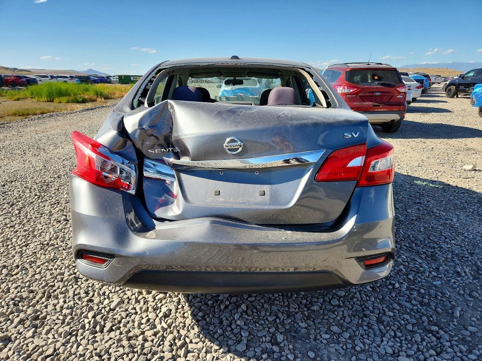 2017 Nissan Sentra მანქანა იყიდება აუქციონზე, vin: 3N1AB7AP1HL702221, აუქციონის ნომერი: 54125026