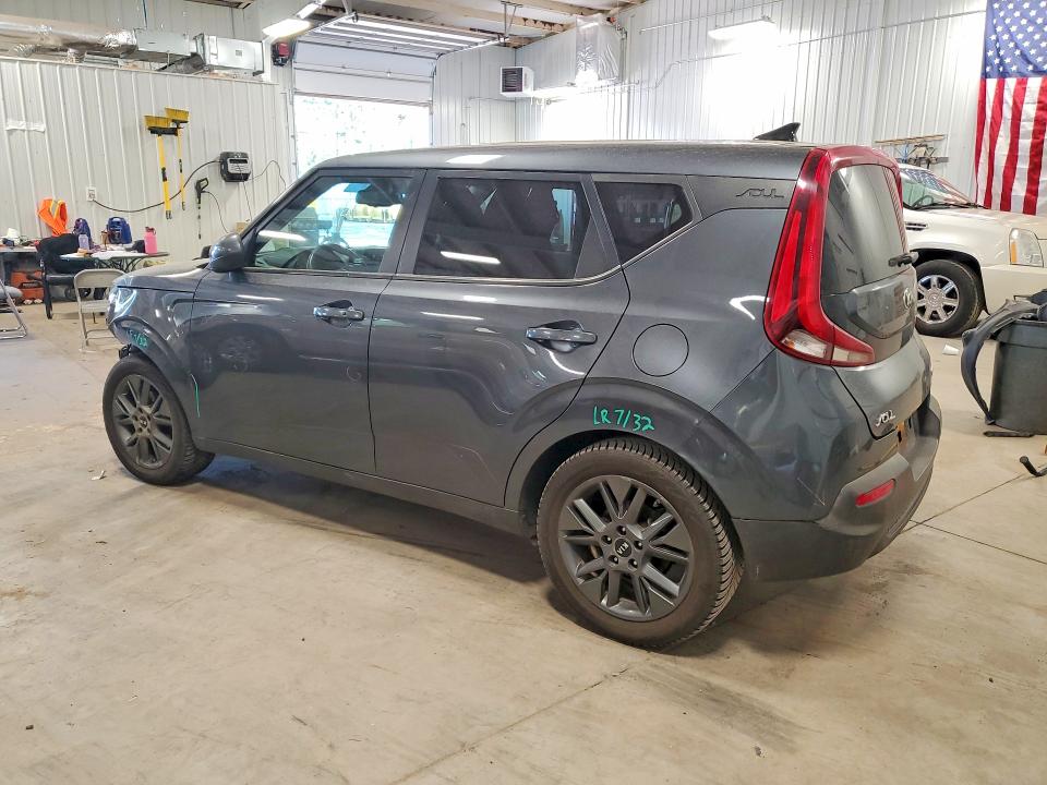 53086726 :رقم المزاد ، KNDJ33AU7M7755142 vin ، 2021 Kia Soul مزاد بيع