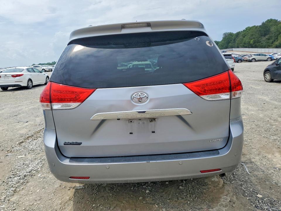 53634826 :رقم المزاد ، 5TDYK3DC3CS189103 vin ، 2012 Toyota Sienna مزاد بيع