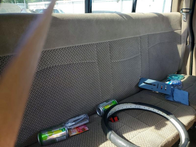 52678786 :رقم المزاد ، 1FTRX27L9XNB18155 vin ، 1999 Ford F250 مزاد بيع