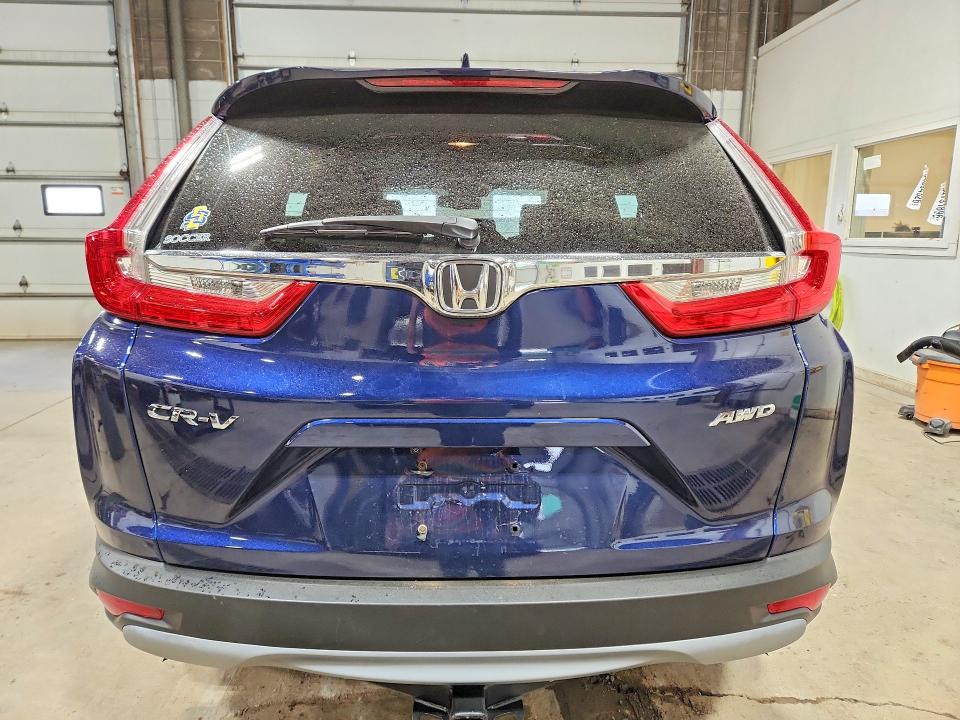 54719066 :رقم المزاد ، 7FARW2H89JE062645 vin ، 2018 Honda Cr-v مزاد بيع