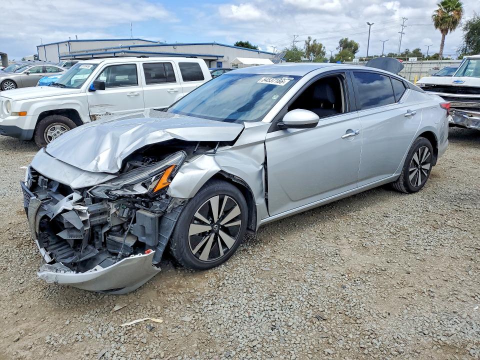 2022 Nissan Altima მანქანა იყიდება აუქციონზე, vin: 1N4BL4DV8NN416875, აუქციონის ნომერი: 54537166