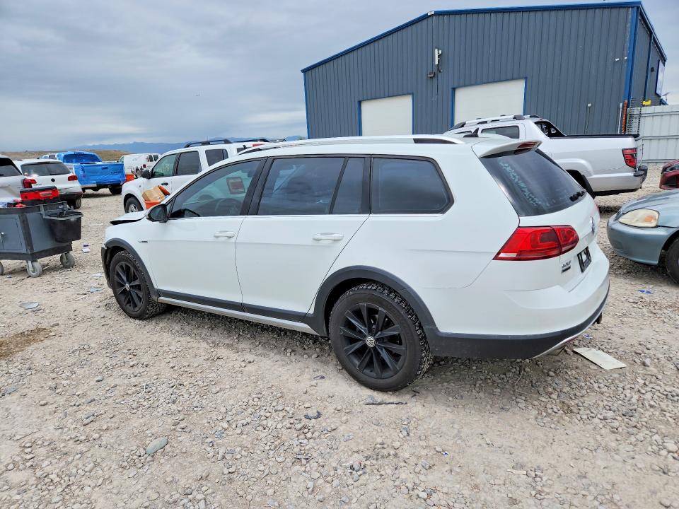 Продажа на аукционе авто 2017 Volkswagen Golf Alltrack, vin: 3VWH17AU3HM526140, номер лота: 52039526