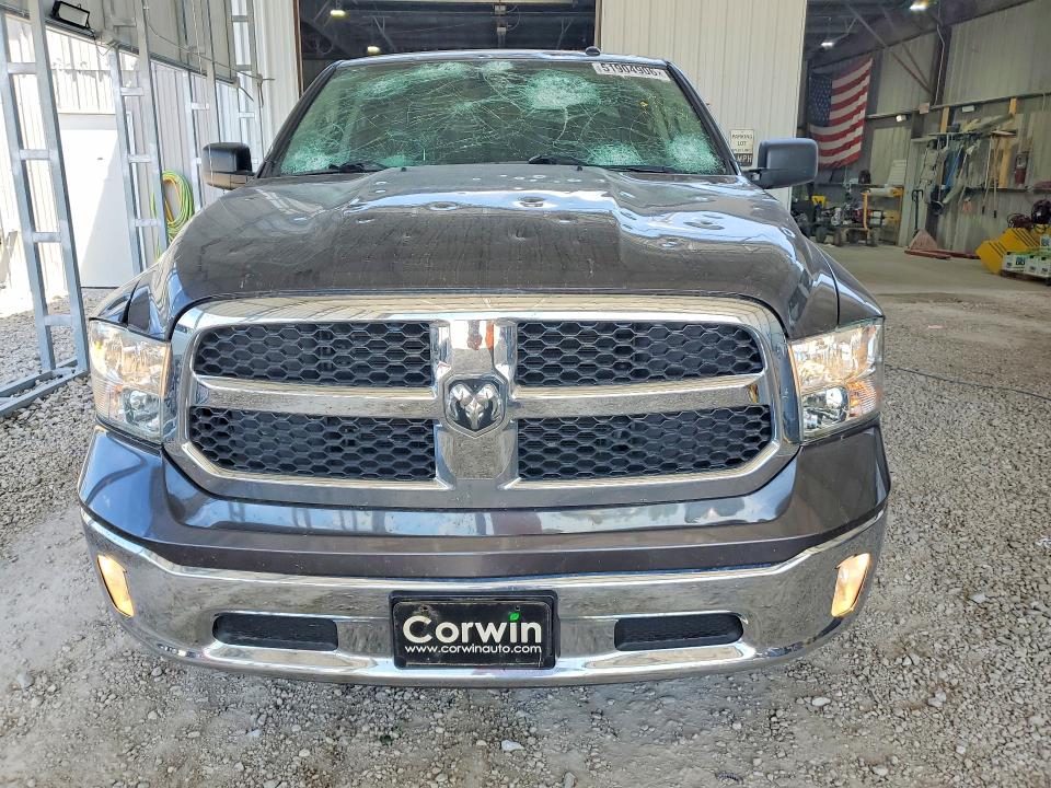 51904906 :رقم المزاد ، 3C6RR7KT3LG131606 vin ، 2020 Ram 1500 Classic مزاد بيع