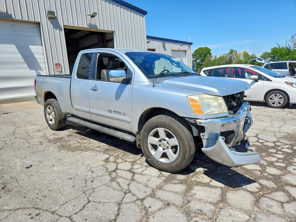 2005 Nissan Titan მანქანა იყიდება აუქციონზე, vin: 1N6BA06B35N550802, აუქციონის ნომერი: 52307656