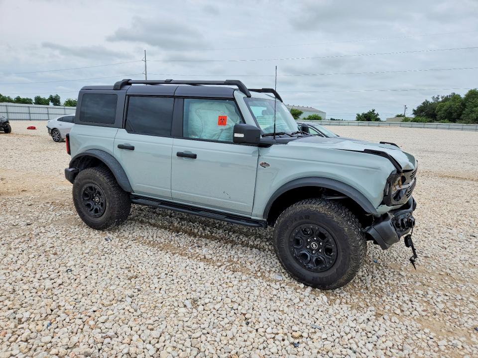 Продажа на аукционе авто 2023 Ford Bronco, vin: 1FMEE5DP9PLA83525, номер лота: 55208436