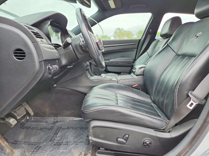 Aukcja sprzedaży 2015 Chrysler 300, vin: 2C3CCABG9FH932095, numer aukcji: 52615826