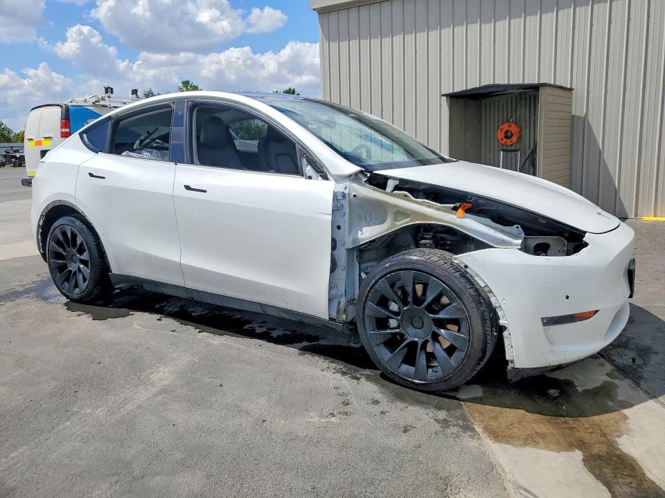 55054906 :رقم المزاد ، 7SAYGDEE4NF480212 vin ، 2022 Tesla Model Y مزاد بيع