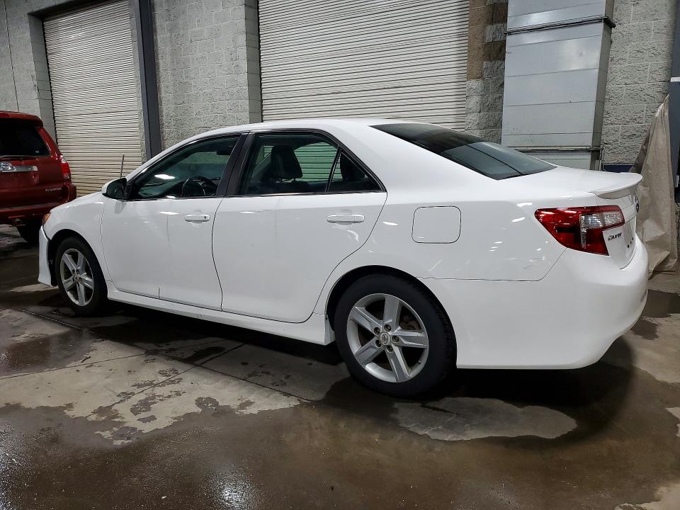 53753596 :رقم المزاد ، 4T1BF1FK6CU567473 vin ، 2012 Toyota Camry مزاد بيع