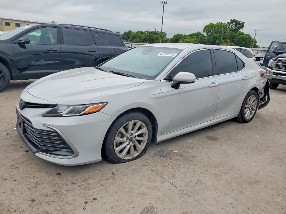Продажа на аукционе авто 2022 Toyota Camry, vin: 4T1C11AK4NU046832, номер лота: 52700236