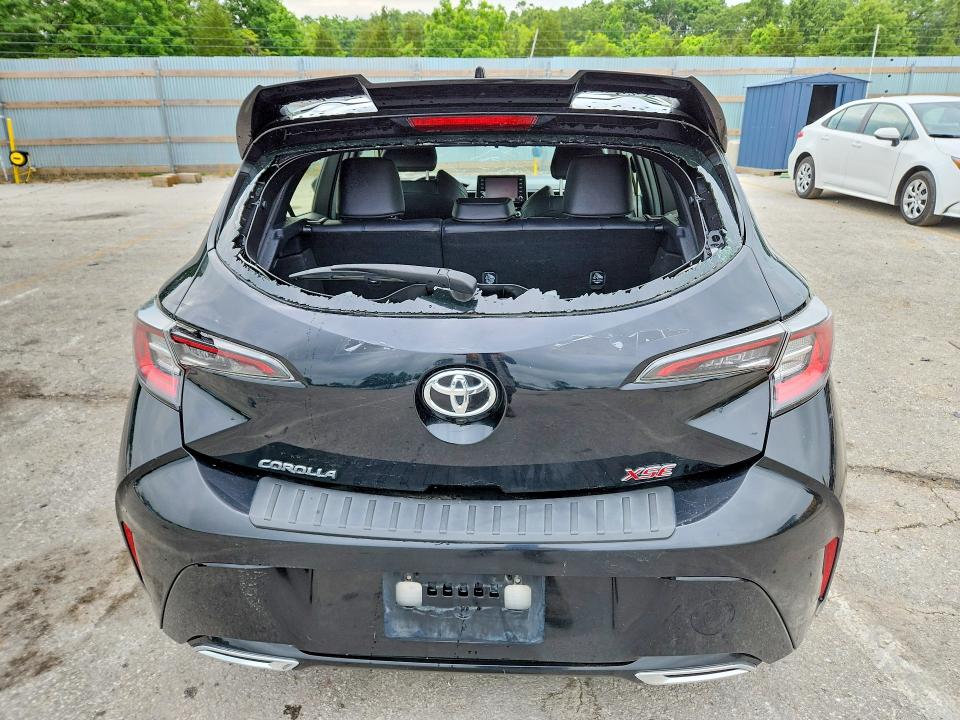 2019 Toyota Corolla Hatchback მანქანა იყიდება აუქციონზე, vin: JTNK4RBE7K3019121, აუქციონის ნომერი: 54997946