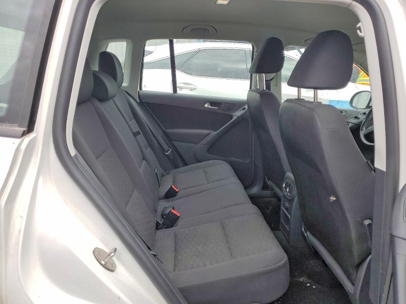 2013 Volkswagen Tiguan მანქანა იყიდება აუქციონზე, vin: WVGJV7AX0DW524466, აუქციონის ნომერი: 52083676
