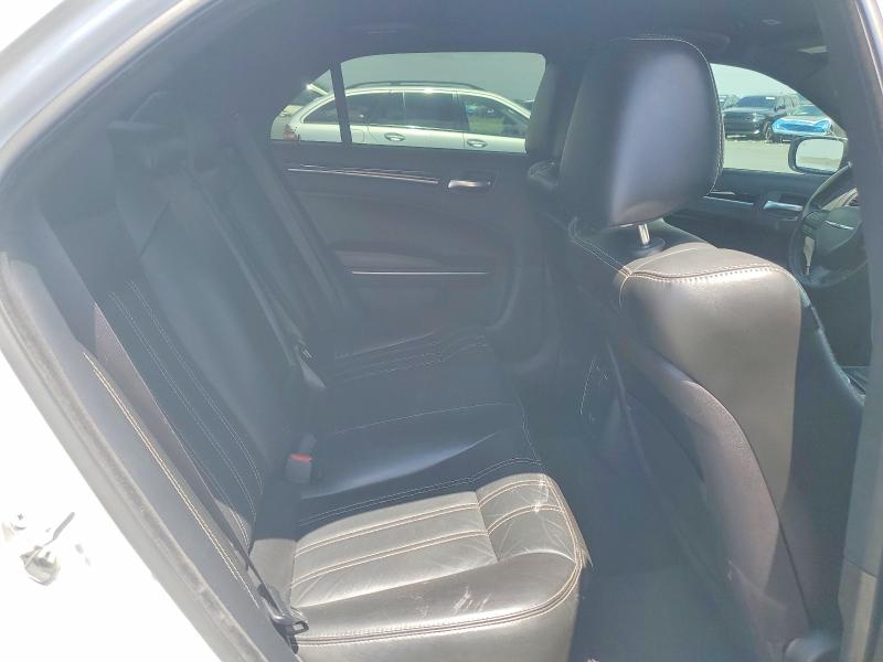 Продаж на аукціоні авто 2019 Chrysler 300, vin: 2C3CCABG4KH697888, номер лоту: 52398996
